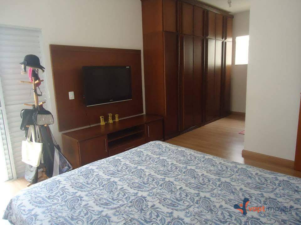 Sobrado à venda com 3 quartos, 220m² - Foto 11