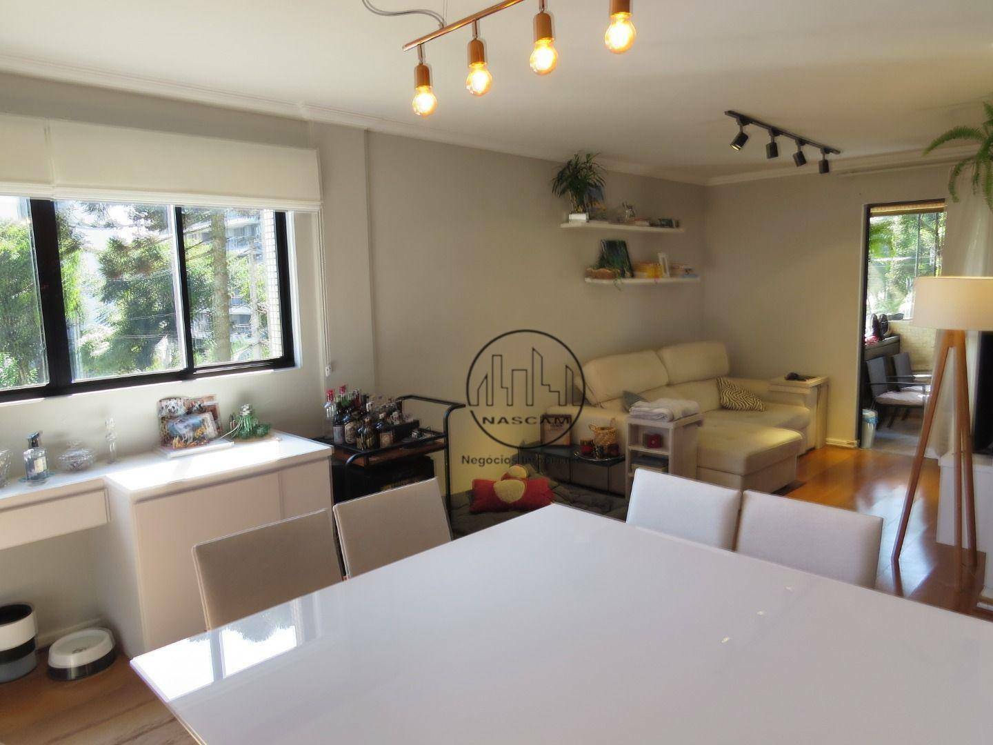 Apartamento à venda com 3 quartos, 120m² - Foto 4