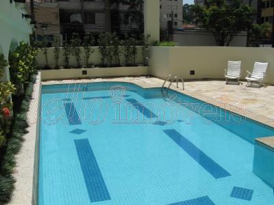 Apartamento para alugar com 2 quartos, 76m² - Foto 14