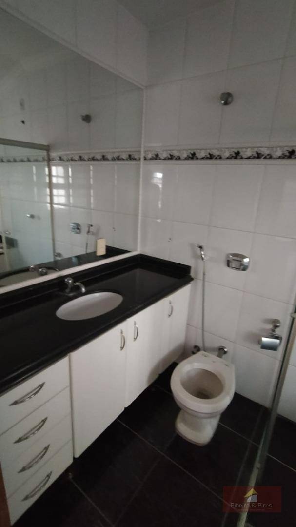 Sobrado à venda com 3 quartos, 200m² - Foto 24