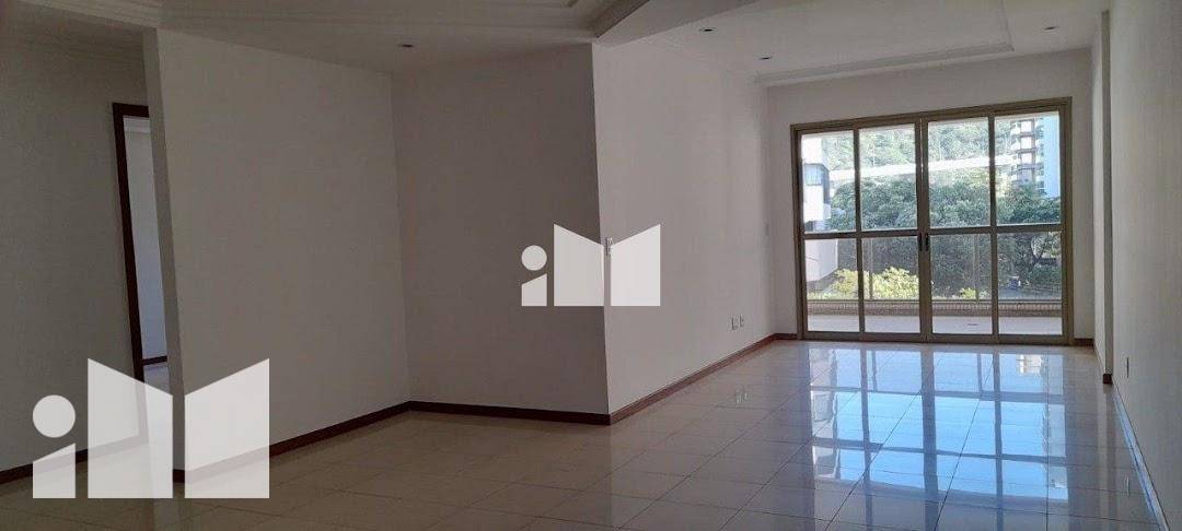 Apartamento à venda com 4 quartos, 141m² - Foto 4