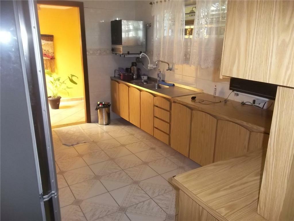 Casa à venda com 3 quartos, 173m² - Foto 3