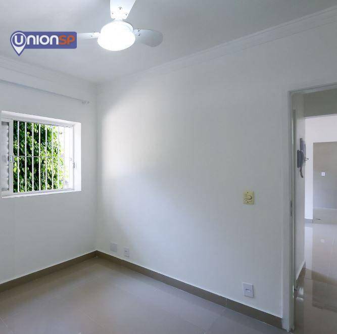 Apartamento à venda com 2 quartos, 68m² - Foto 9