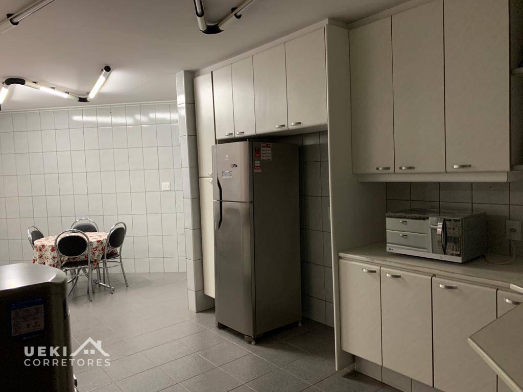 Casa à venda com 4 quartos, 328m² - Foto 21