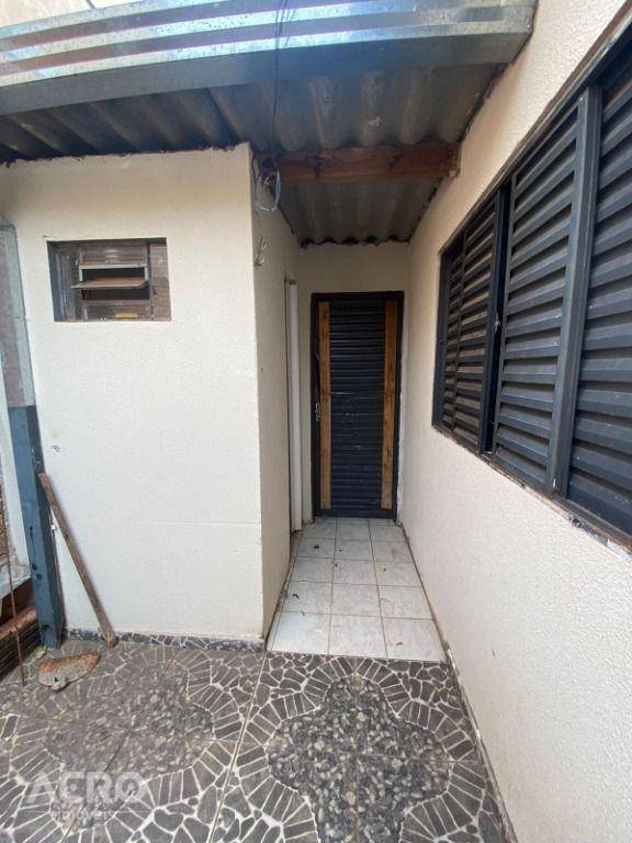 Casa à venda com 2 quartos, 98m² - Foto 16