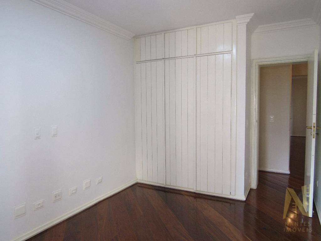 Apartamento à venda com 4 quartos, 330m² - Foto 24