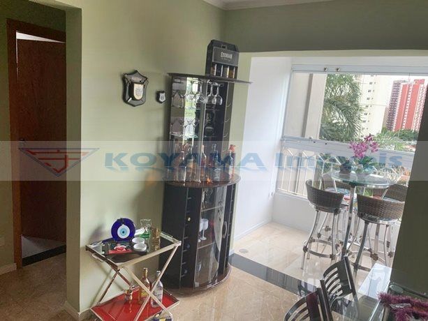 Apartamento à venda com 2 quartos, 62m² - Foto 4