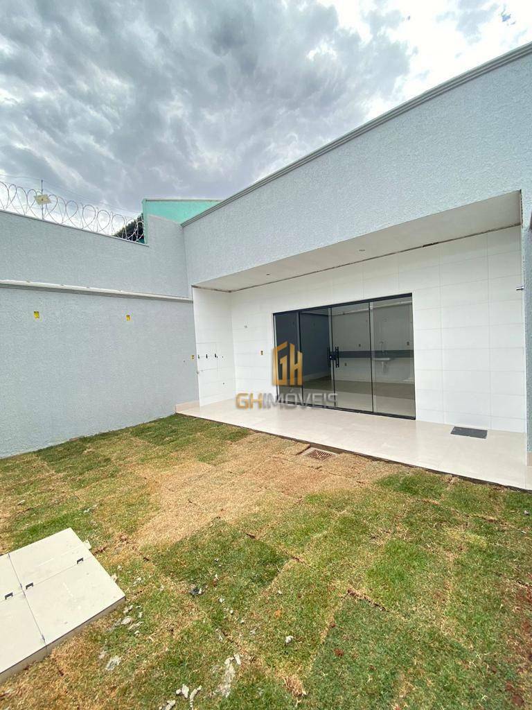 Casa à venda com 3 quartos, 100m² - Foto 18