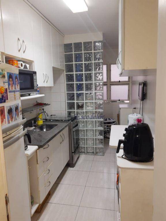 Apartamento à venda com 3 quartos, 65m² - Foto 11