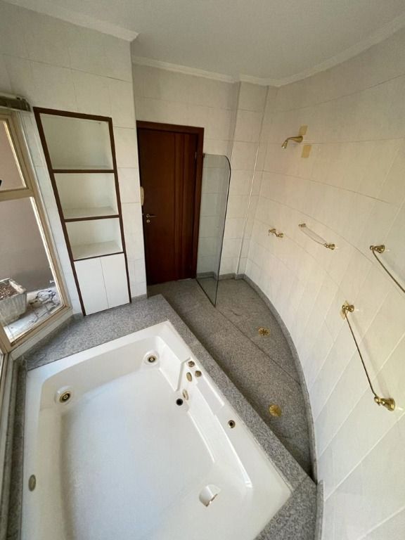 Apartamento à venda com 4 quartos, 340m² - Foto 37