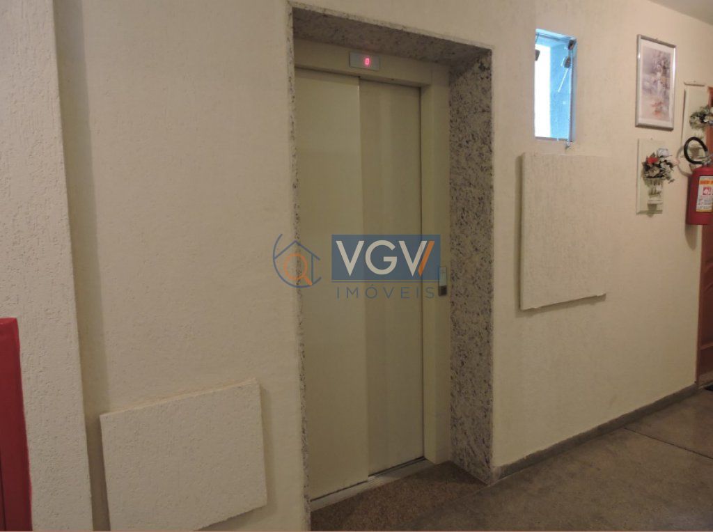 Apartamento à venda com 3 quartos, 87m² - Foto 13