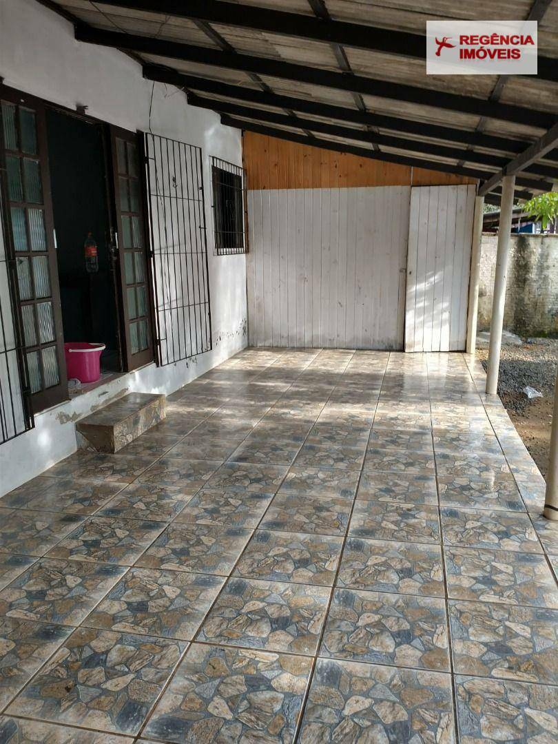 Casa à venda com 3 quartos, 108m² - Foto 17