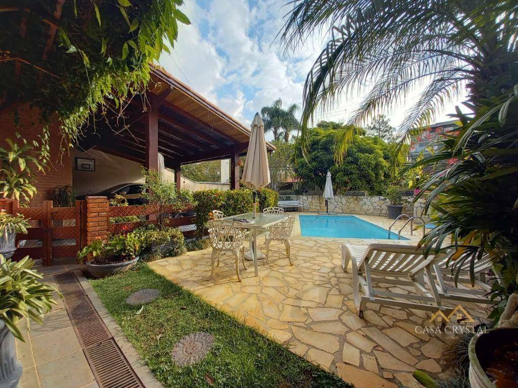 Casa de Condomínio à venda com 4 quartos, 225m² - Foto 24