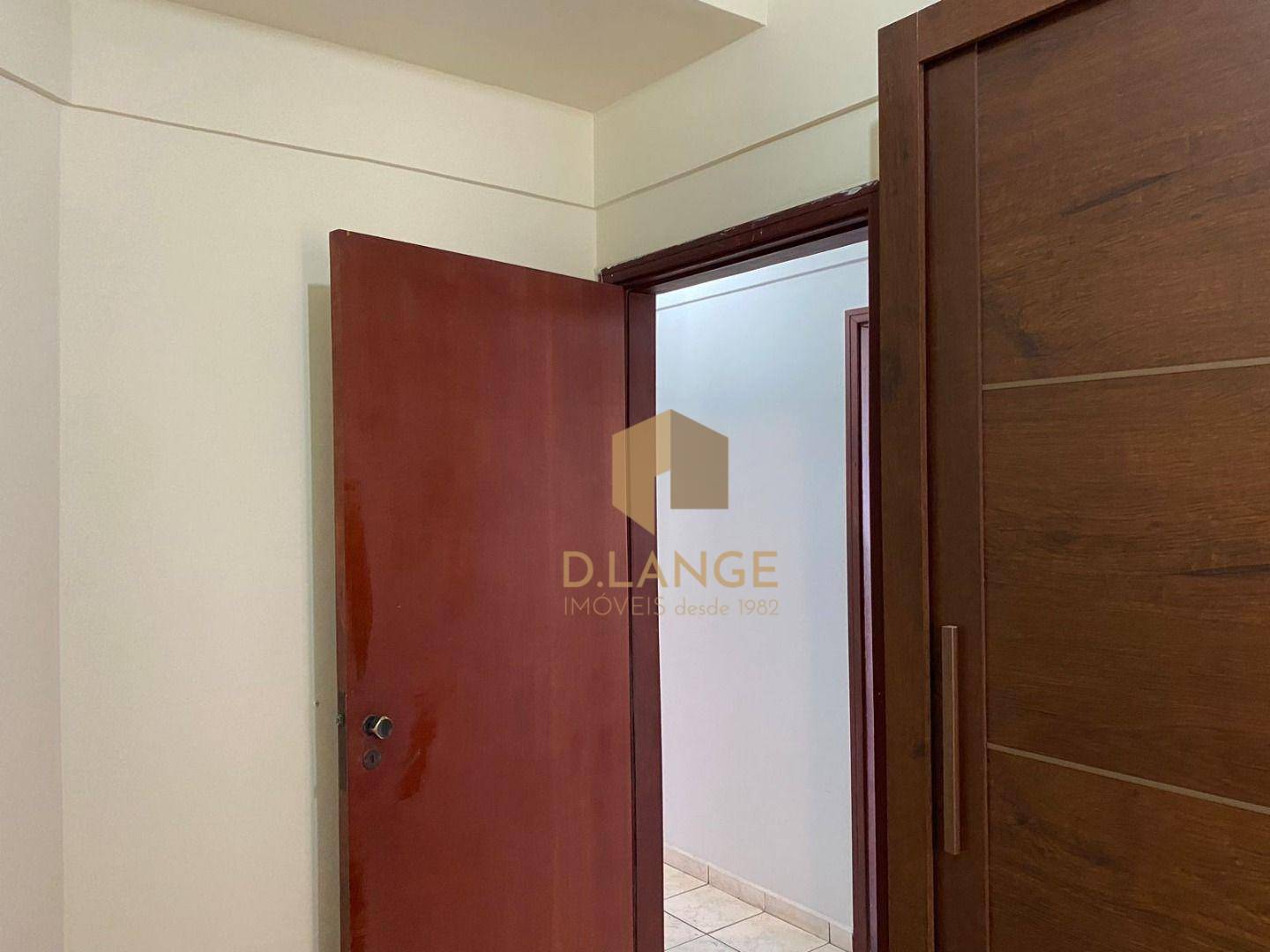 Apartamento para alugar com 3 quartos, 83m² - Foto 11