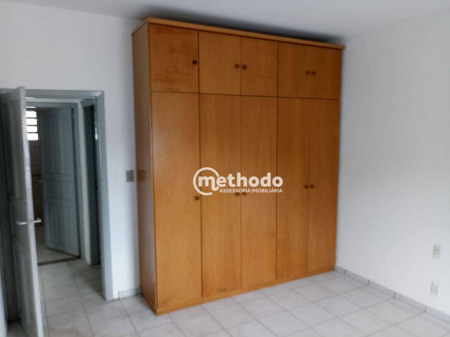 Casa à venda com 2 quartos, 209m² - Foto 6