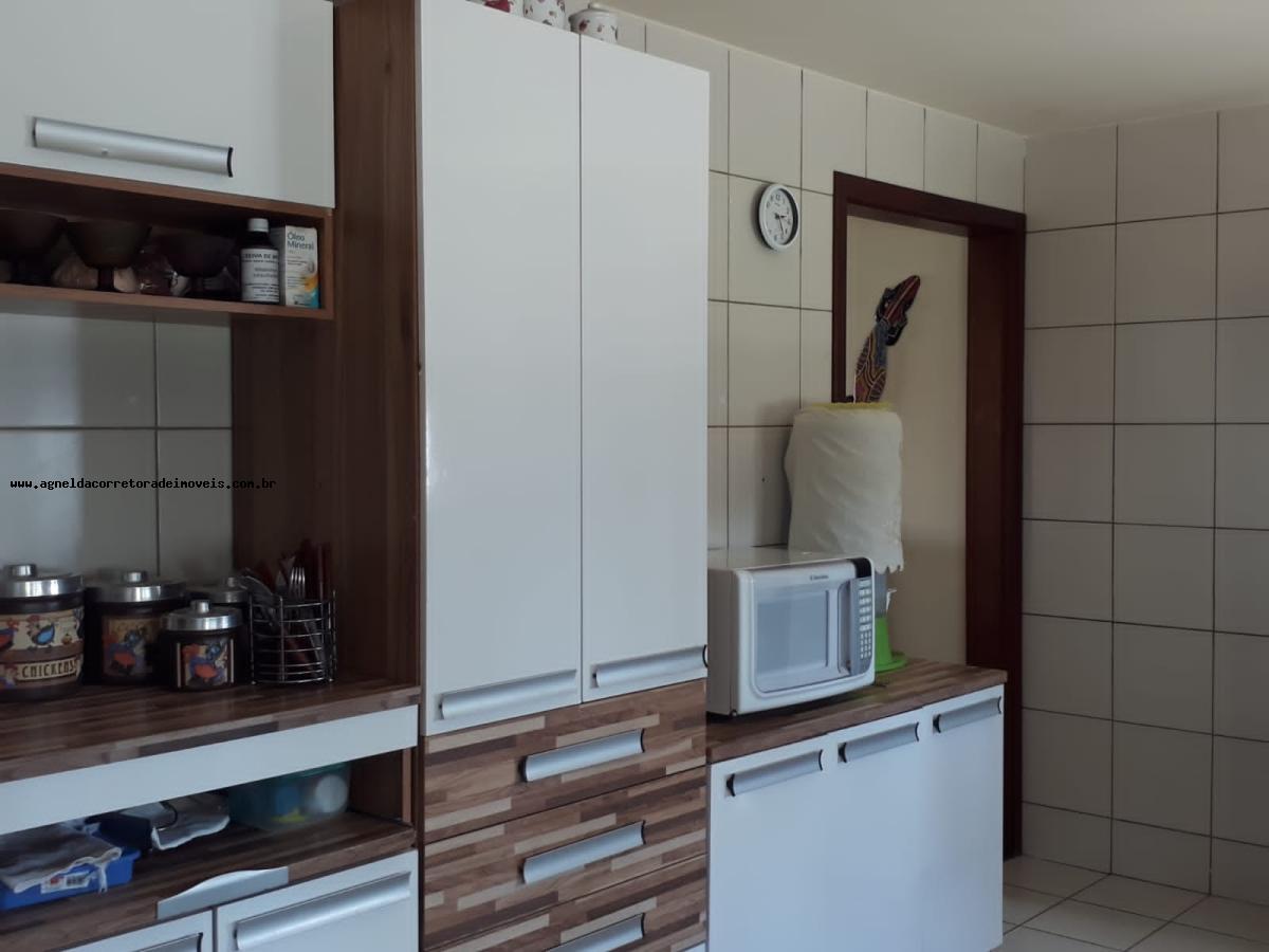 Casa de Condomínio à venda com 4 quartos, 360m² - Foto 17