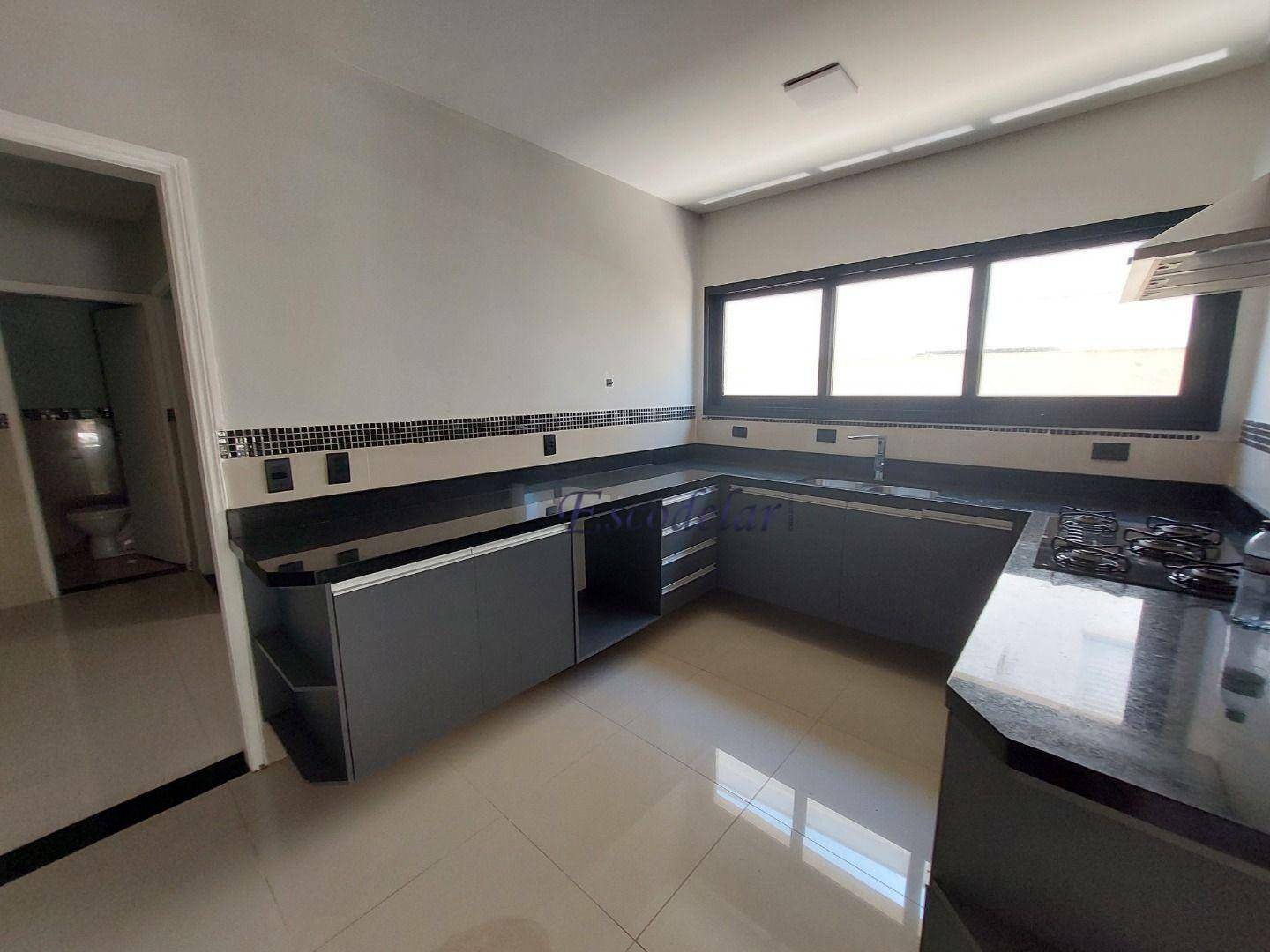 Casa de Condomínio à venda com 5 quartos, 390m² - Foto 18