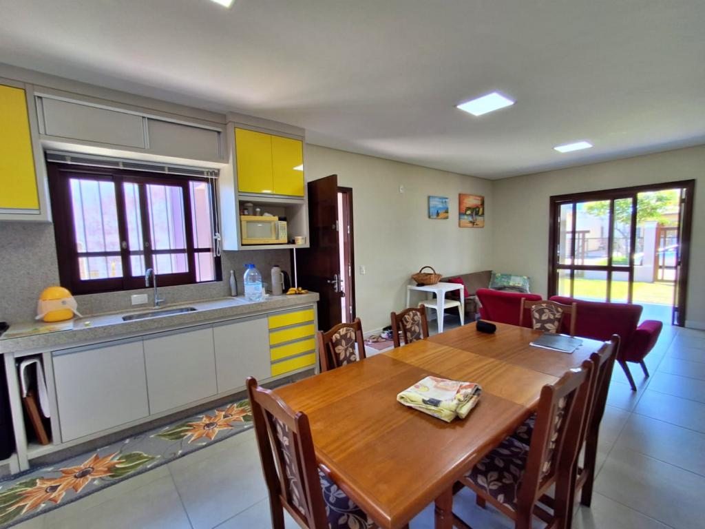 Casa à venda com 3 quartos, 130m² - Foto 11