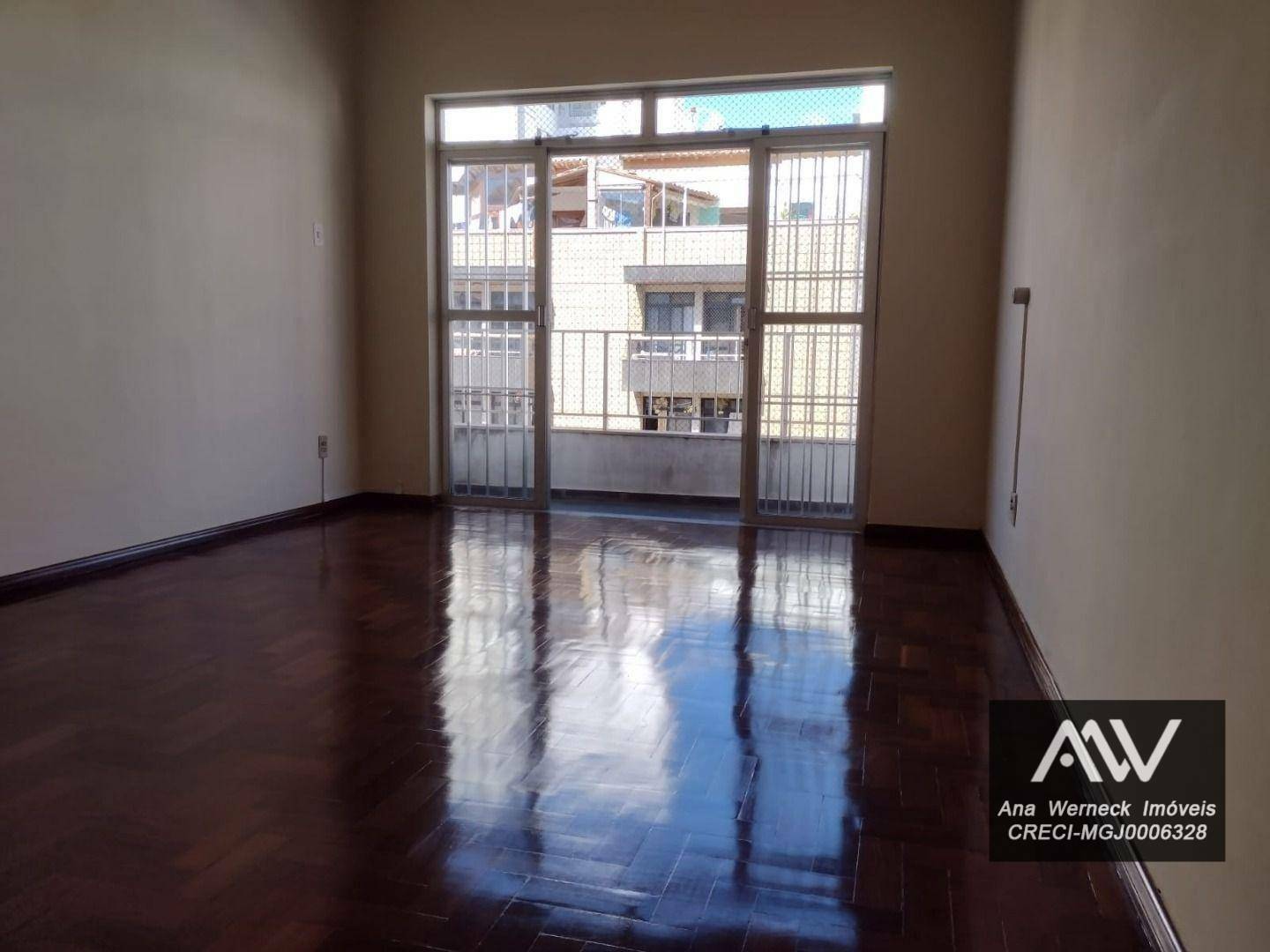 Apartamento para alugar com 3 quartos, 120m² - Foto 4