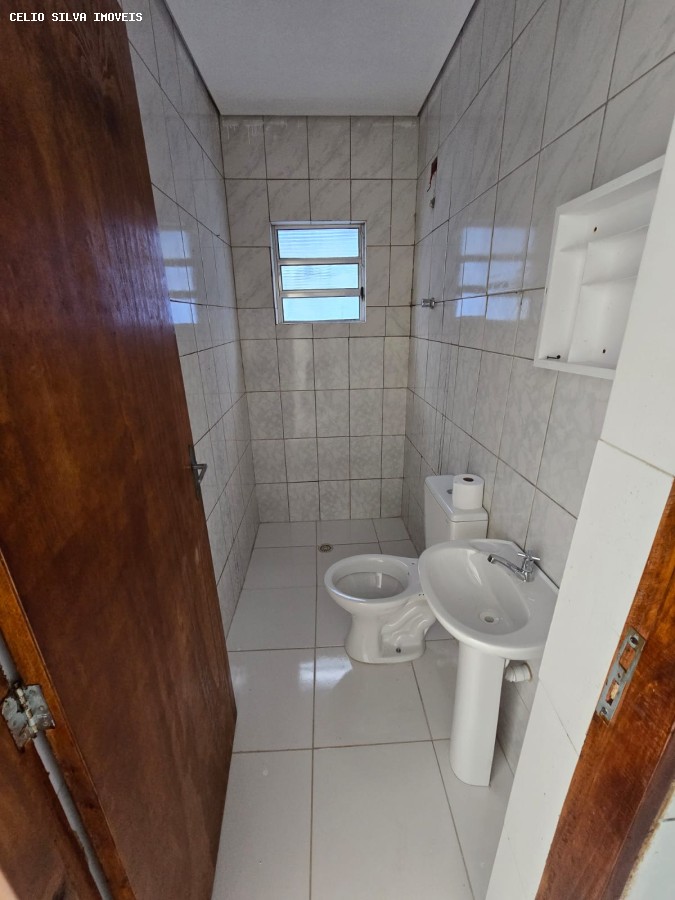 Casa à venda com 2 quartos, 70m² - Foto 7