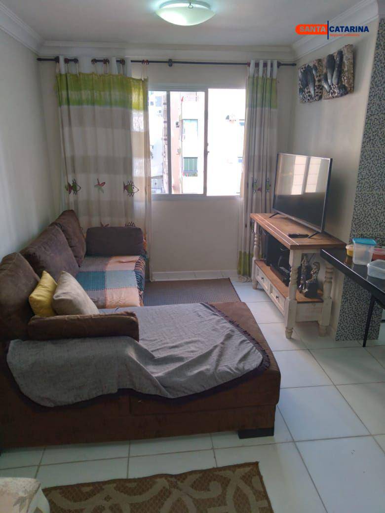 Apartamento à venda com 1 quarto, 44m² - Foto 2