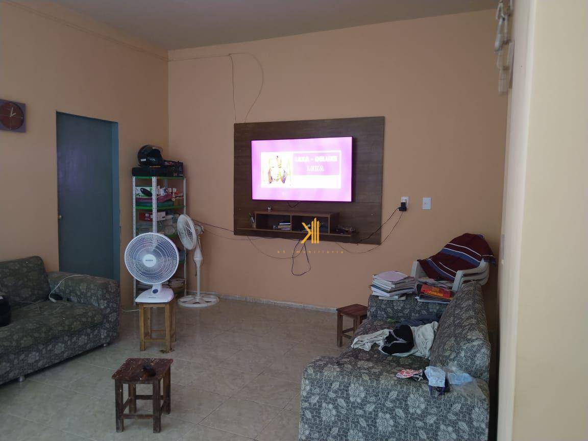 Casa, 4 quartos, 215 m² - Foto 4