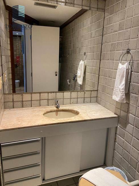 Apartamento à venda com 1 quarto, 40m² - Foto 8