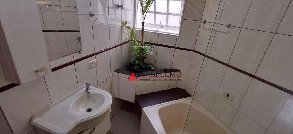 Sobrado à venda com 3 quartos, 436m² - Foto 13