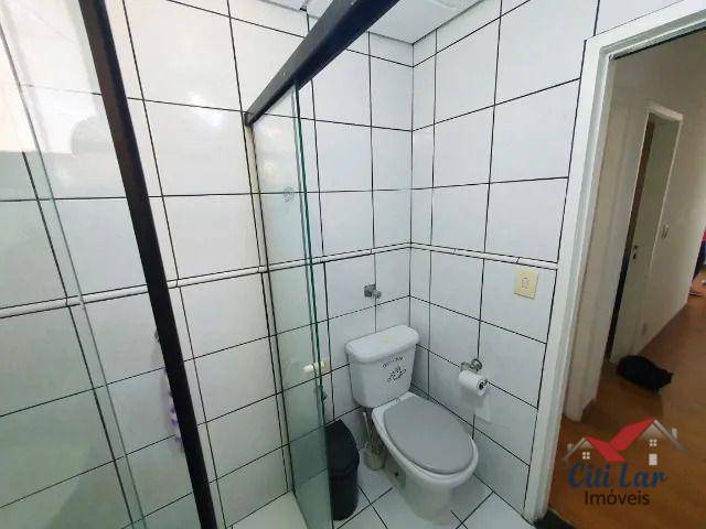 Apartamento à venda com 2 quartos, 76m² - Foto 12