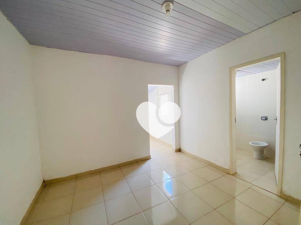 Chácara à venda com 2 quartos, 320m² - Foto 13