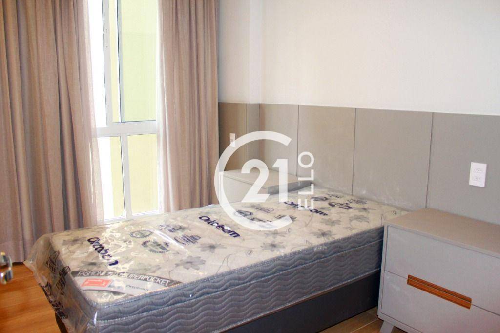 Apartamento à venda com 3 quartos, 184m² - Foto 24