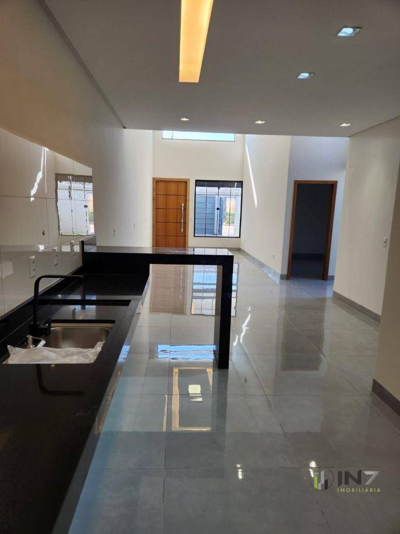 Casa à venda com 3 quartos, 155m² - Foto 5