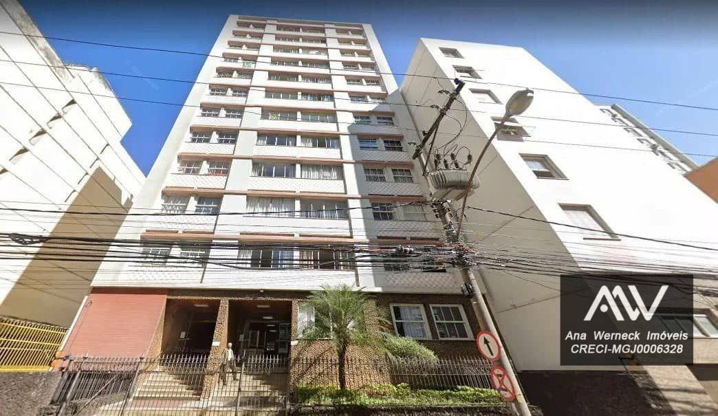 Apartamento à venda com 3 quartos, 139m² - Foto 1