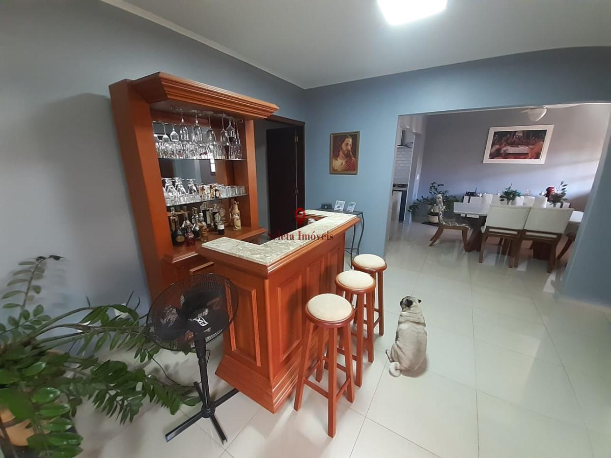 Casa à venda com 3 quartos, 530m² - Foto 5