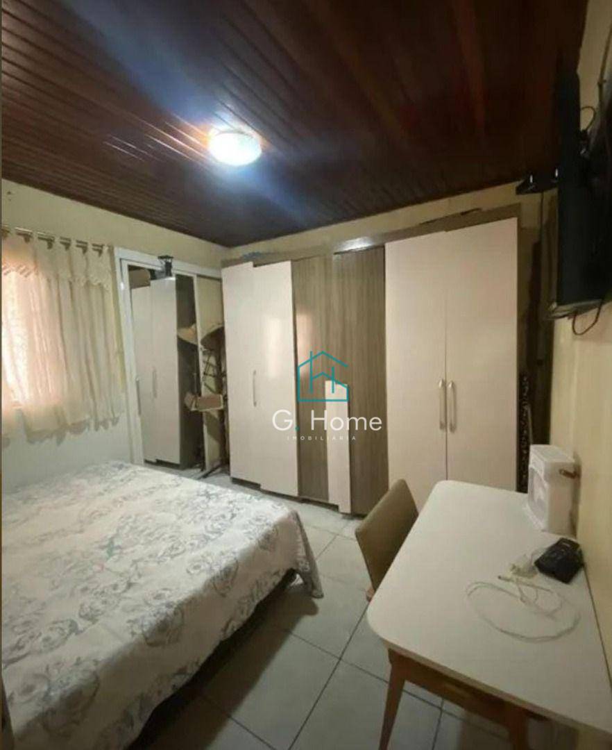 Casa à venda com 3 quartos, 300m² - Foto 7