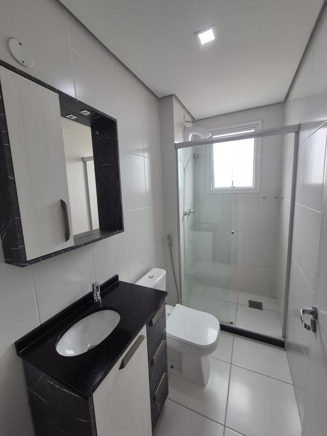 Apartamento à venda com 2 quartos, 85m² - Foto 13