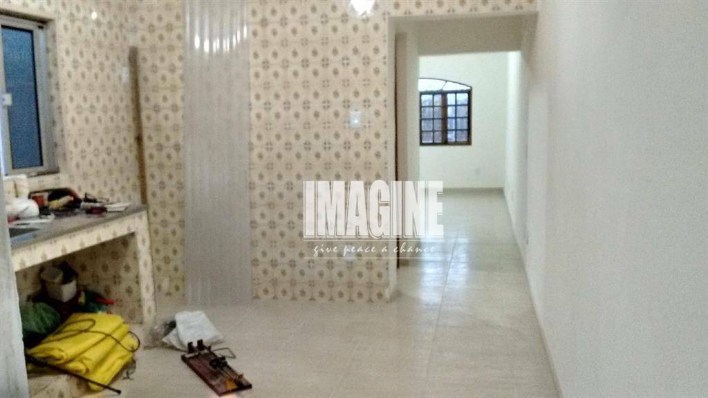 Casa à venda com 2 quartos, 110m² - Foto 6