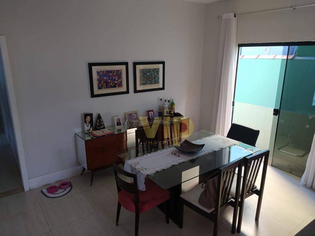 Casa à venda com 3 quartos, 180m² - Foto 12