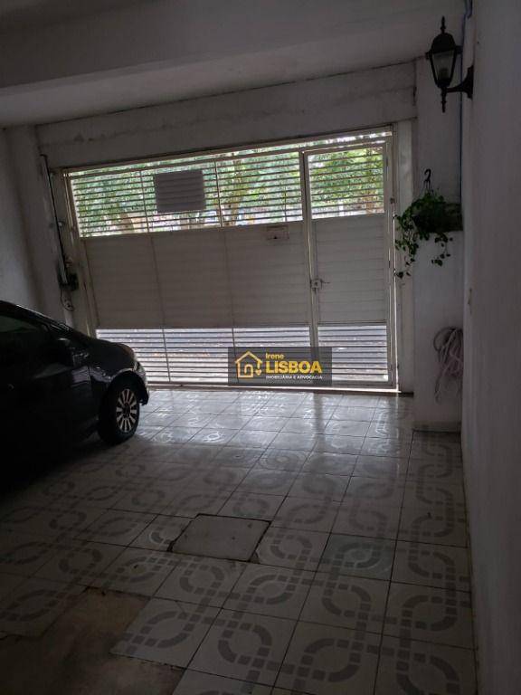 Sobrado à venda com 4 quartos, 210m² - Foto 2