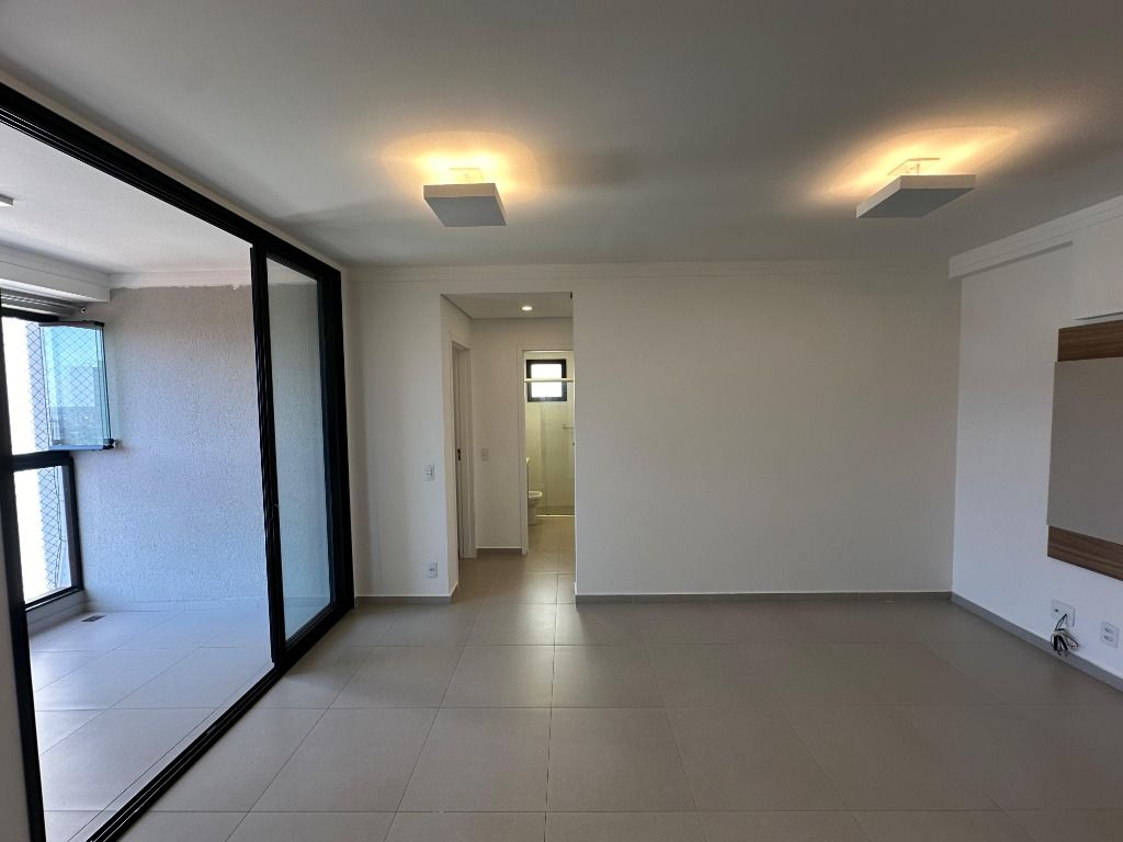 Apartamento para alugar com 2 quartos, 60m² - Foto 11