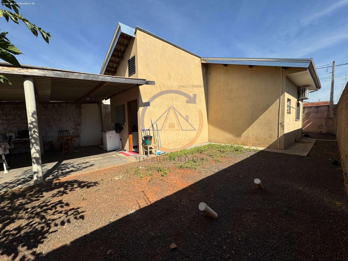 Casa à venda com 1 quarto, 250m² - Foto 14