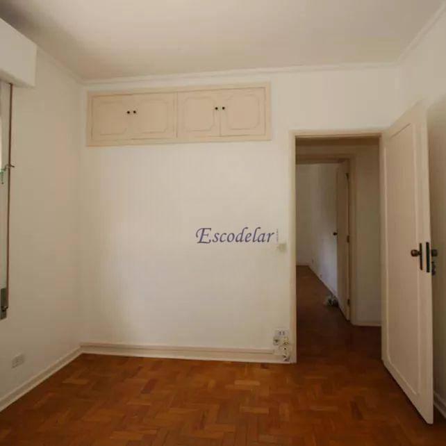 Apartamento à venda com 3 quartos, 140m² - Foto 7