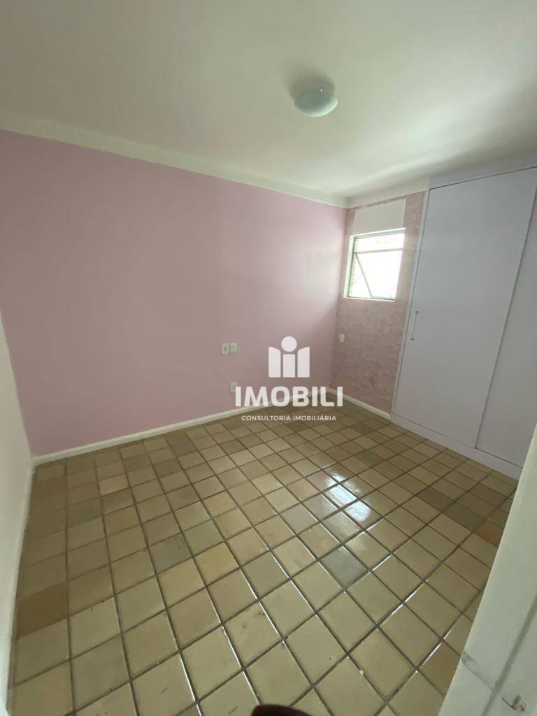 Apartamento à venda com 3 quartos, 131m² - Foto 4