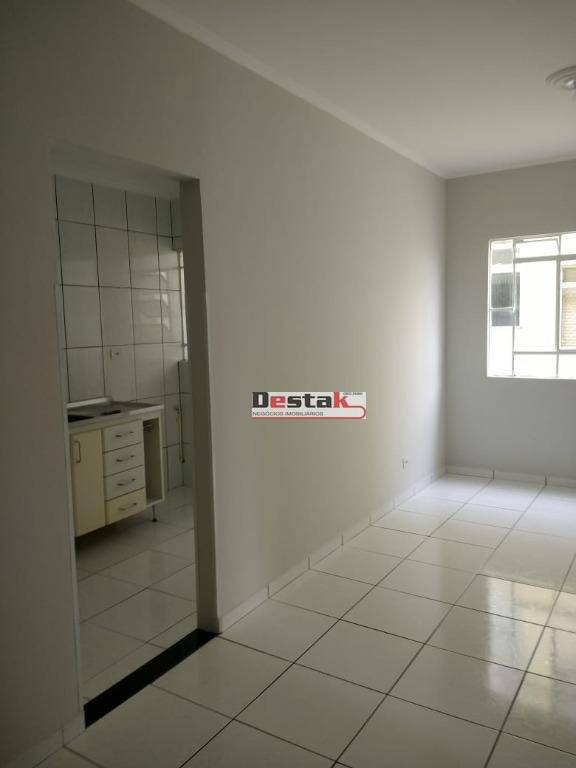 Apartamento à venda com 2 quartos, 67m² - Foto 9