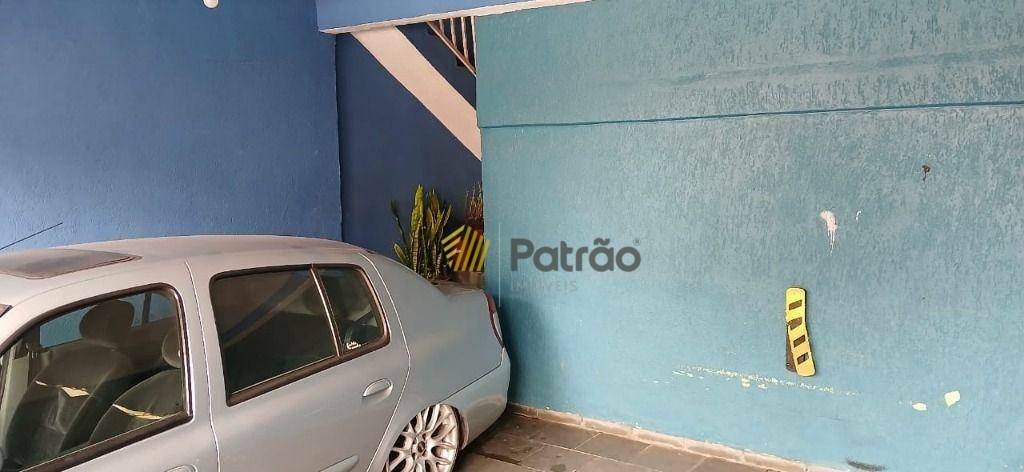 Sobrado à venda com 4 quartos, 214m² - Foto 31