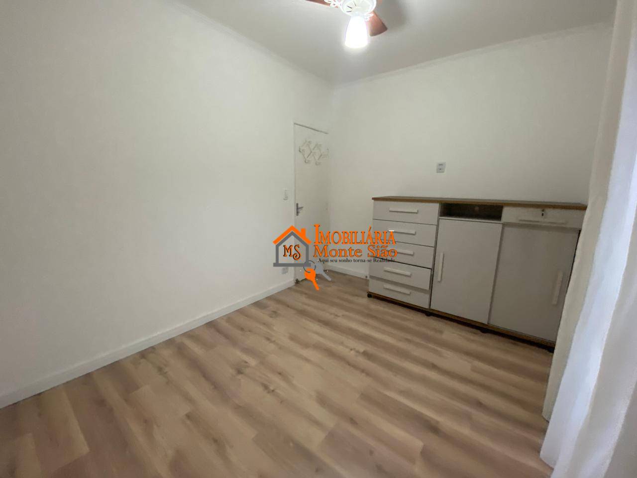 Apartamento à venda com 2 quartos, 49m² - Foto 16