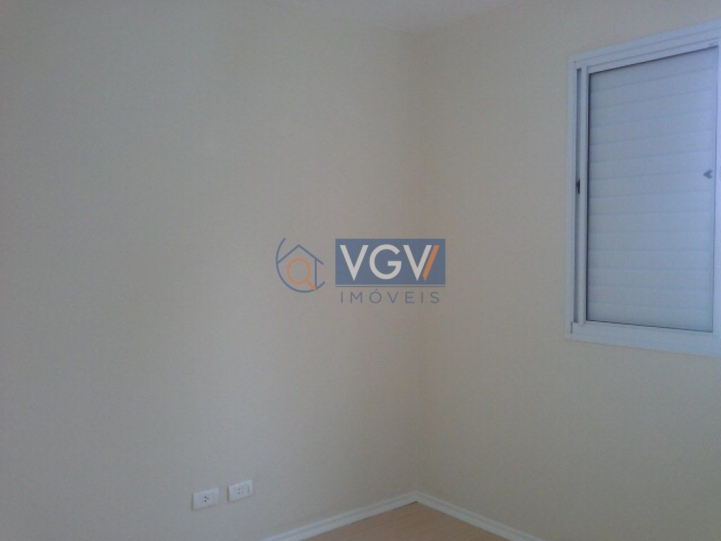 Apartamento para alugar com 3 quartos, 70m² - Foto 3