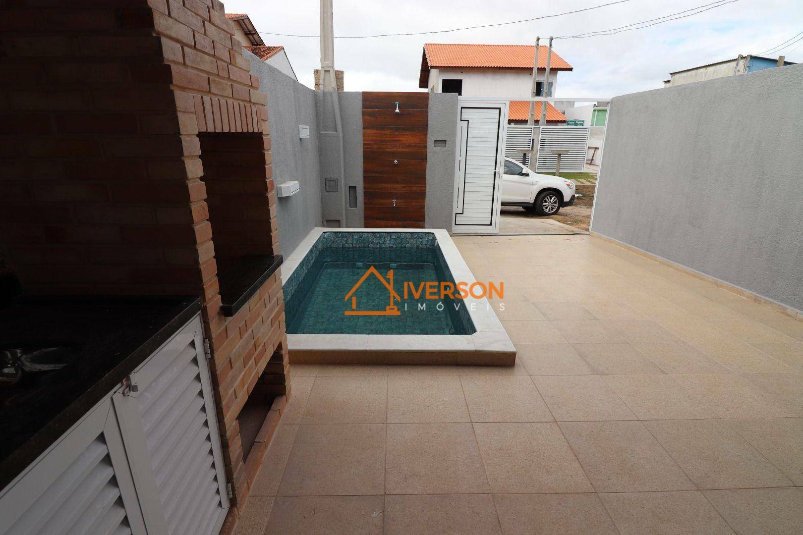 Casa à venda com 2 quartos, 70m² - Foto 5