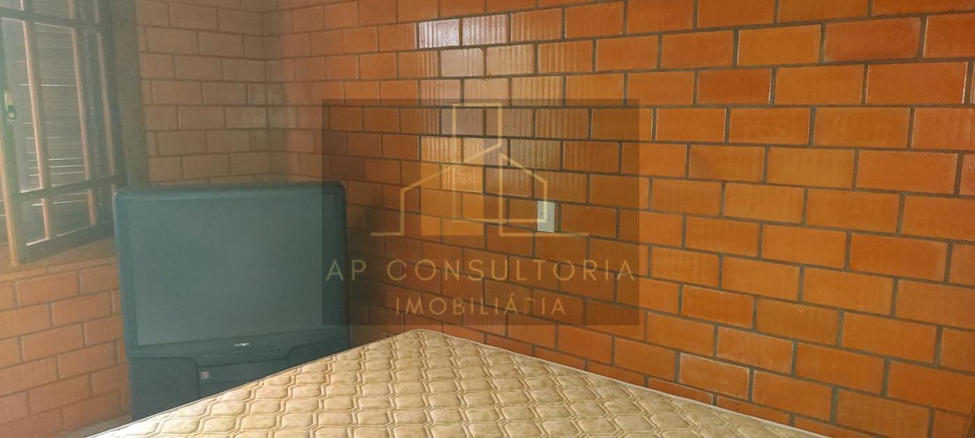 Chácara à venda com 4 quartos, 250m² - Foto 13