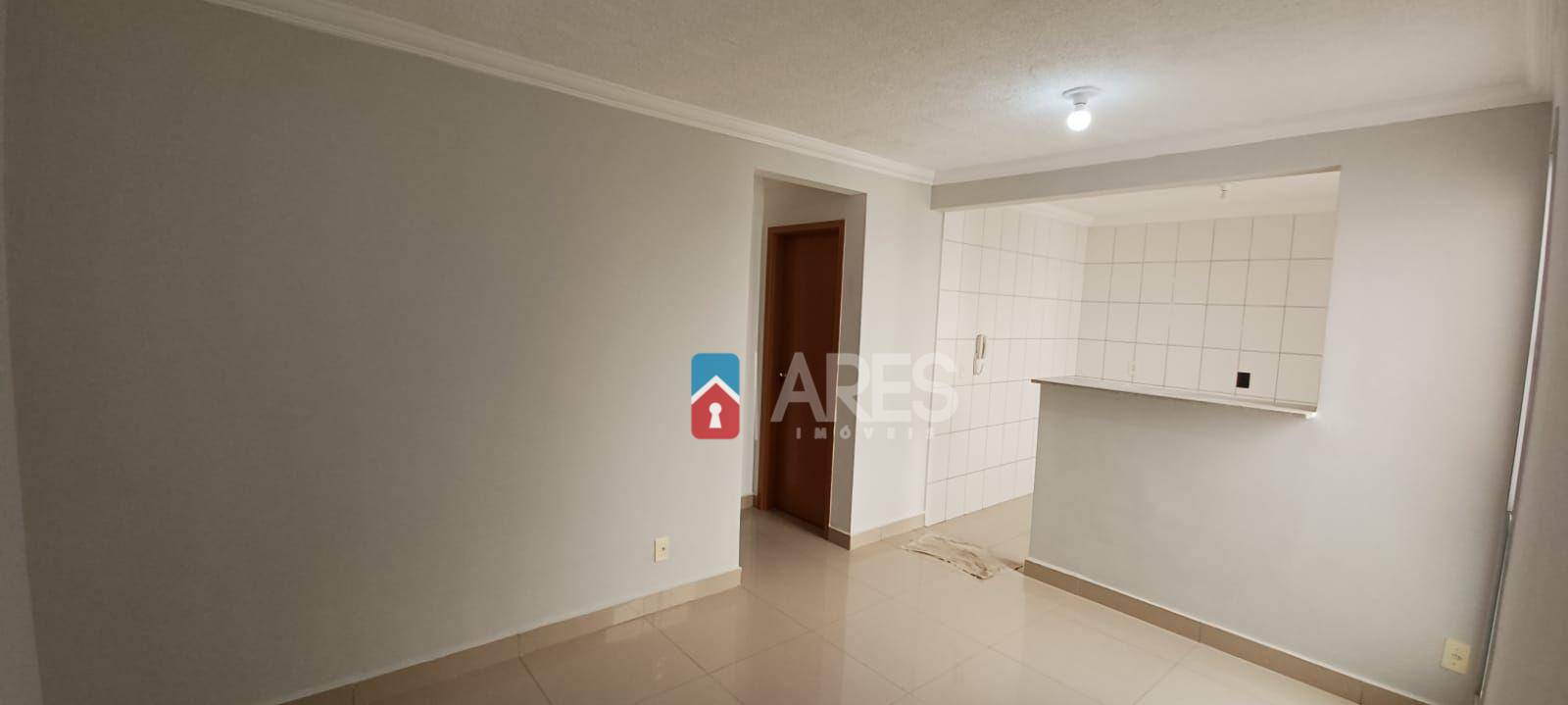 Apartamento à venda com 2 quartos, 43m² - Foto 2